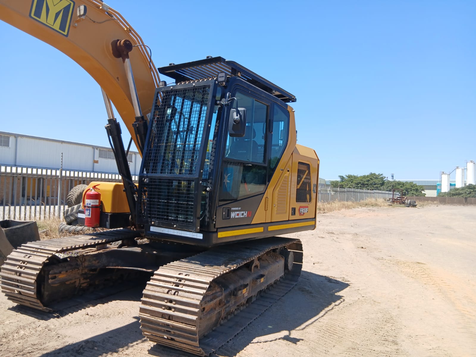 Excavator1